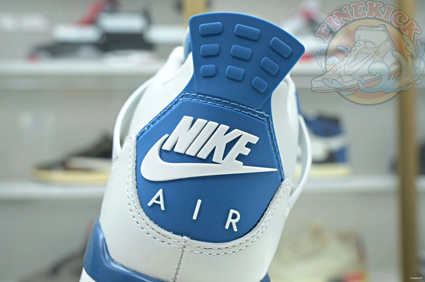 4 Jordan Air 